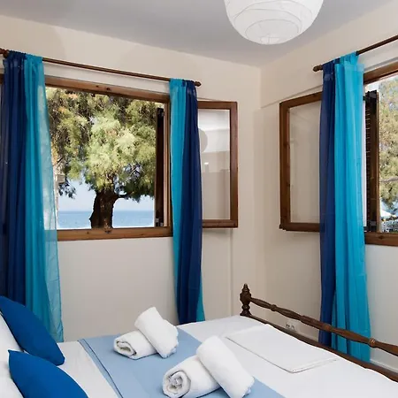 Spacious Two Bedroom Beach Feriehus *
