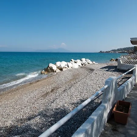 Spacious Two Bedroom Beach